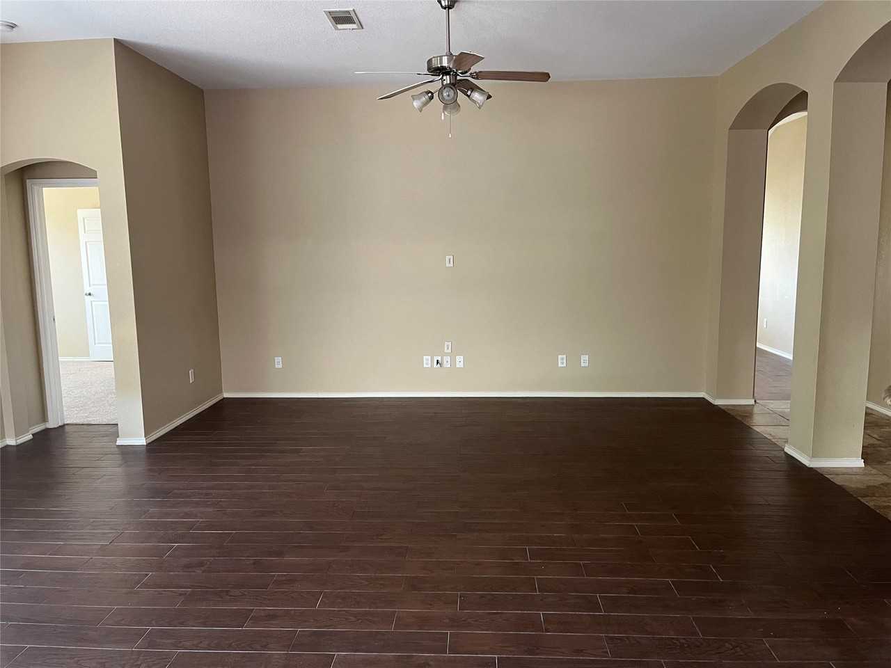 4409 Padre Ct - Photo 7 of 22