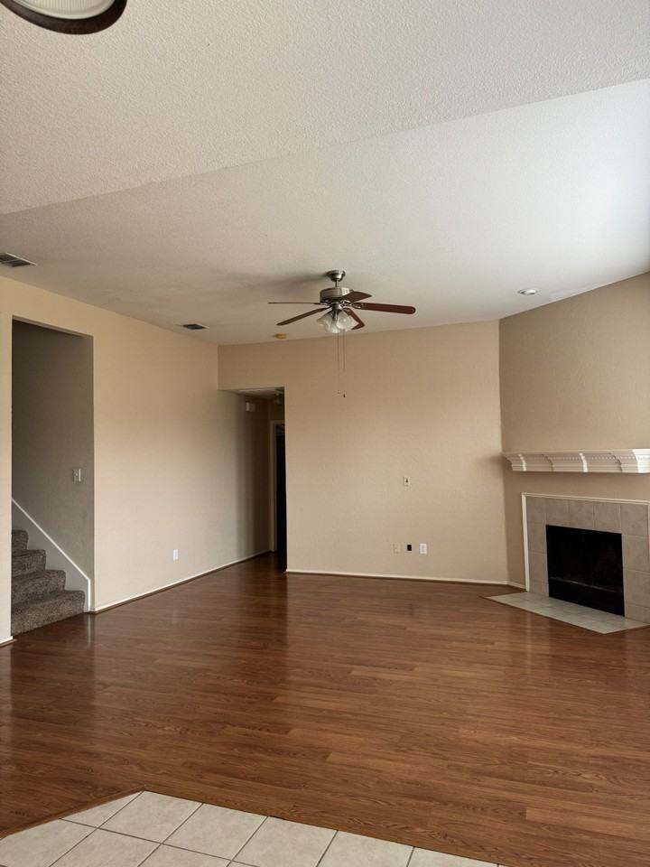 5921 Deer Run Dr - Photo 5 of 30