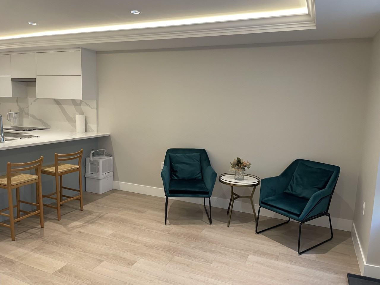 3308 West 33rd Avenue - Photo 3 of 12