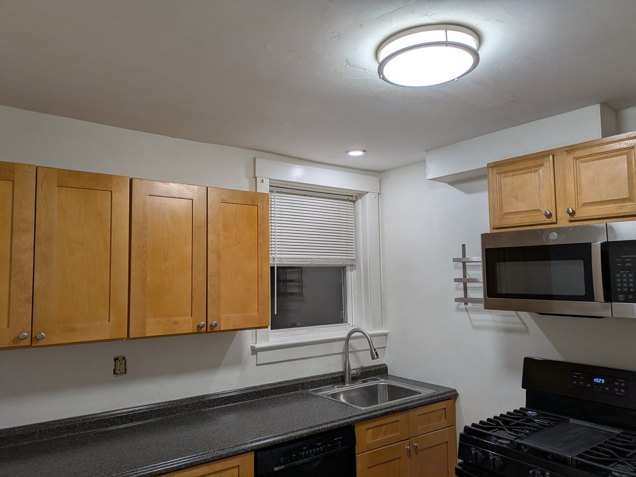 Glenmore Ave & Key Ave #1st Floor - Photo 5 of 7