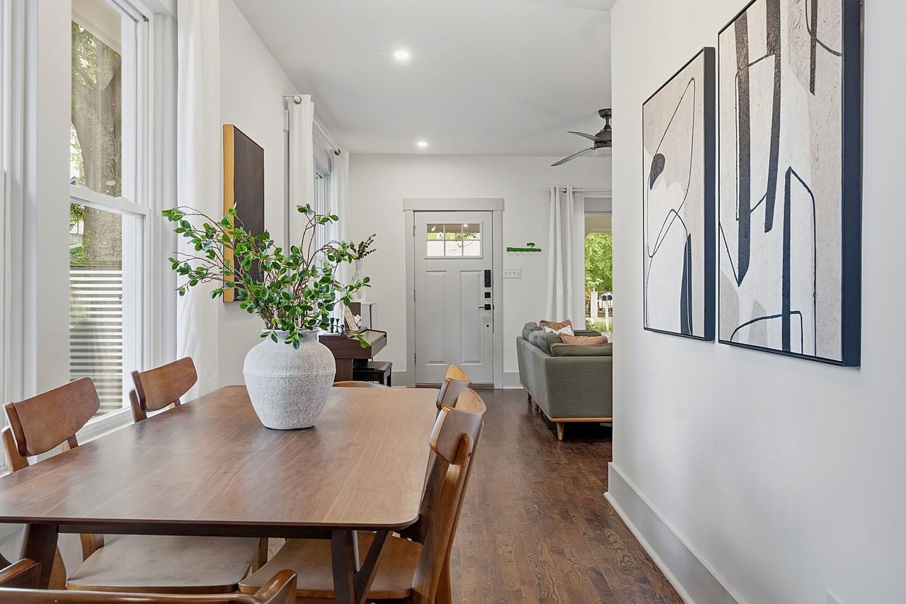 1122 Gunter St - Photo 5 of 30