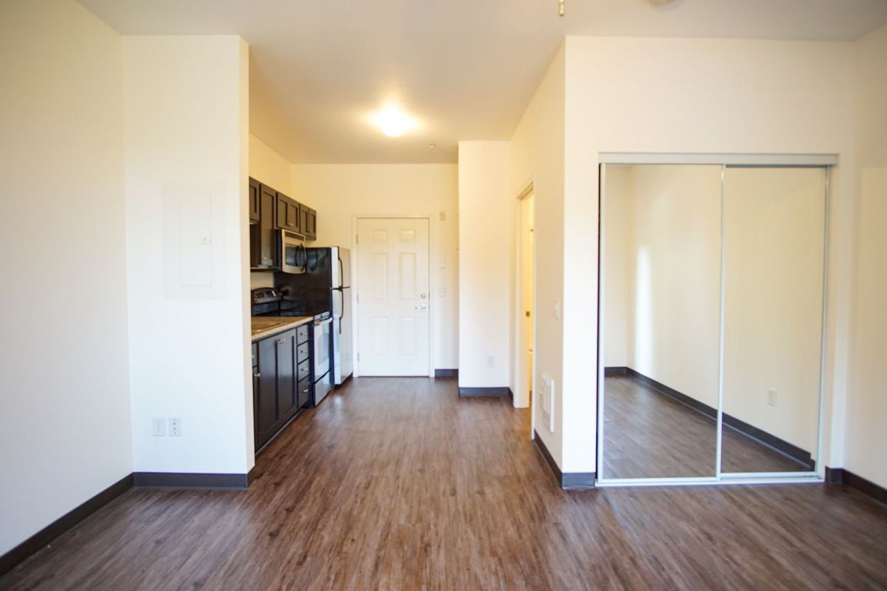 103 S. Meade St - Photo 4 of 41