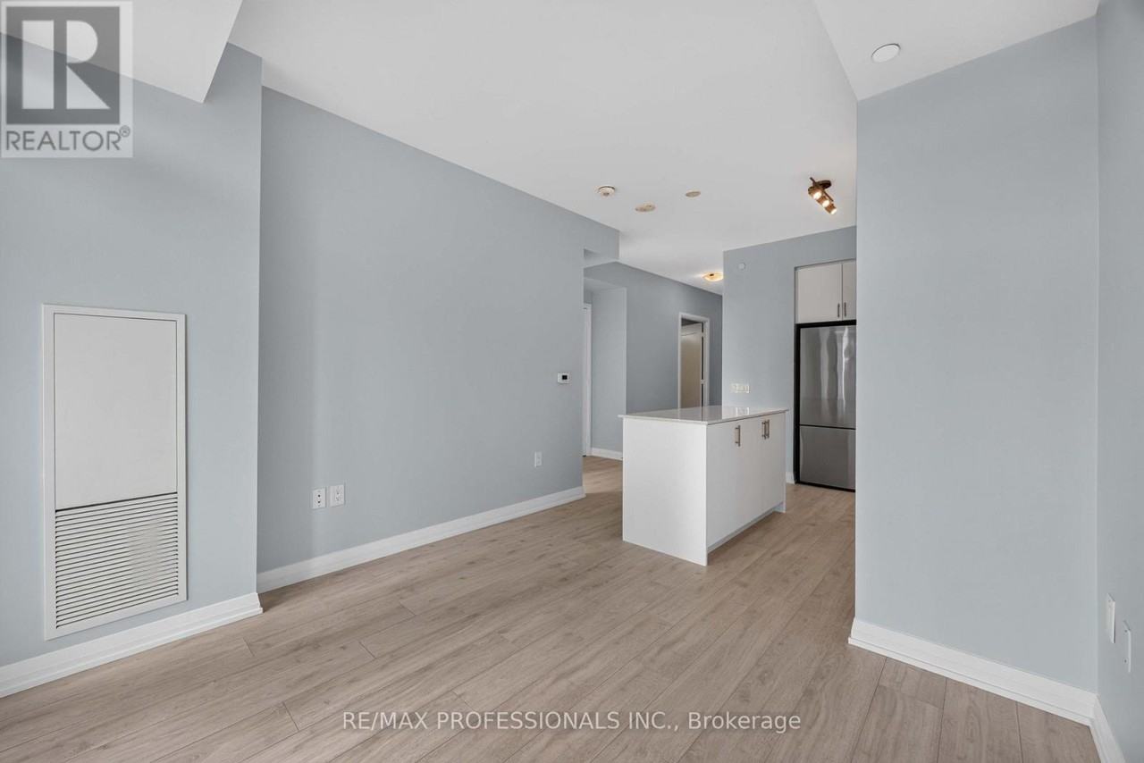 9000 Jane Street #522 - Photo 4 of 19