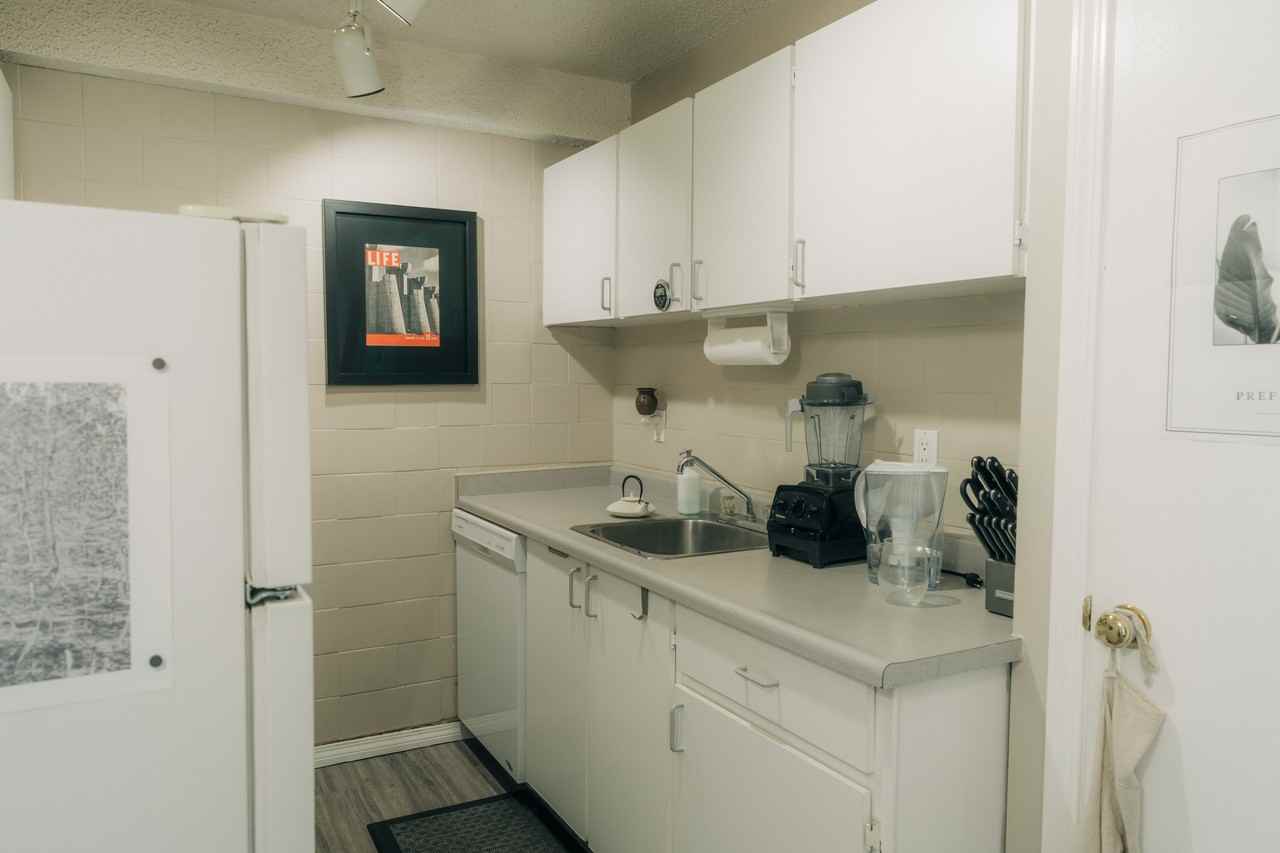806, 314 14 Street Northwest - Photo 4 of 12