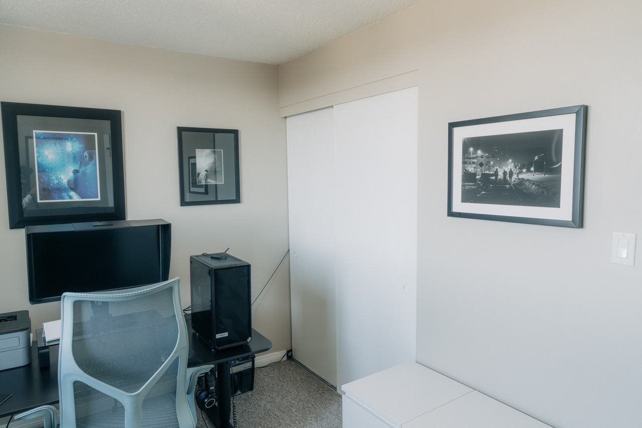 806, 314 14 Street Northwest - Photo 6 of 12