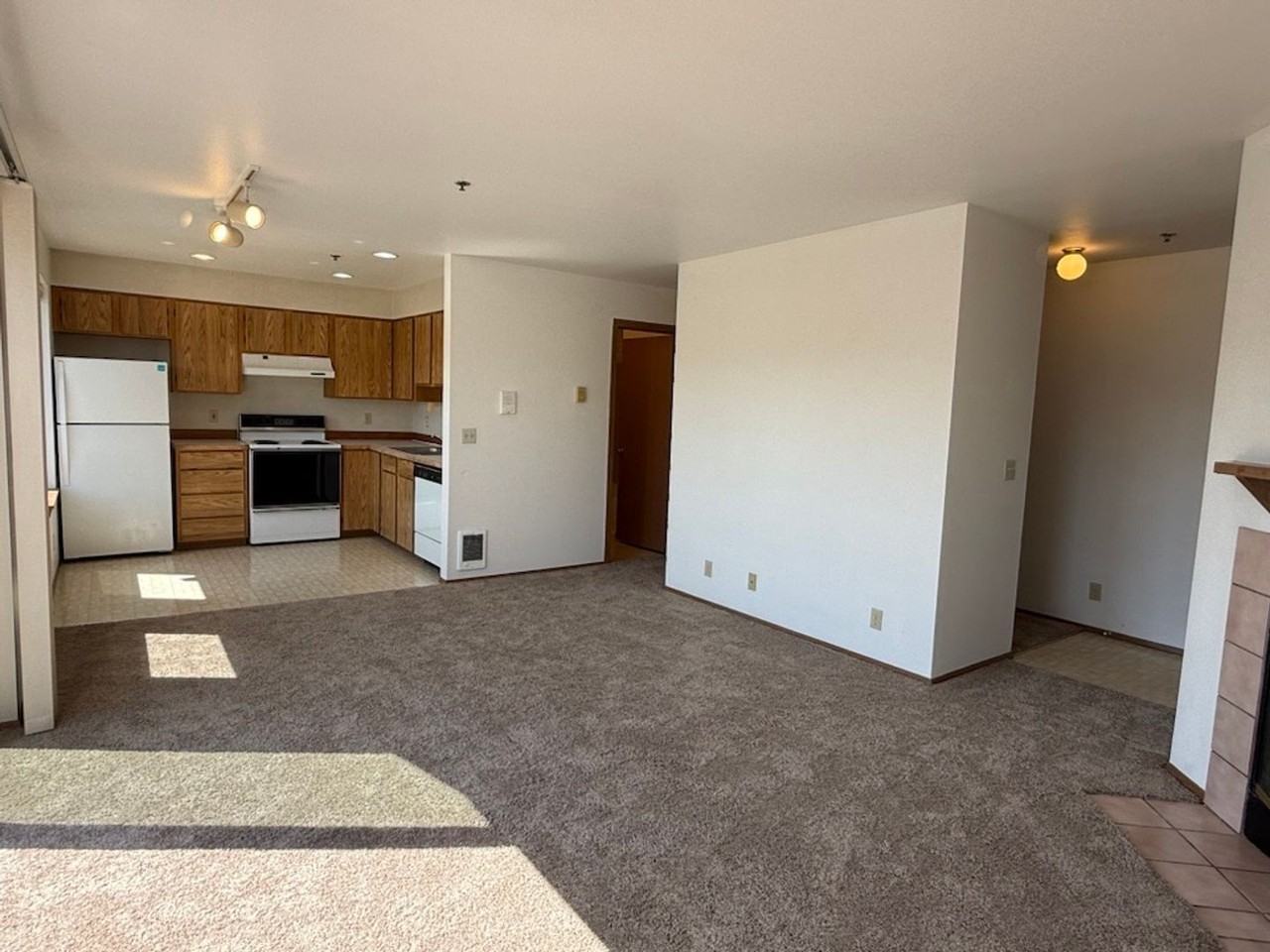 Viking Vista - Photo 2 of 27