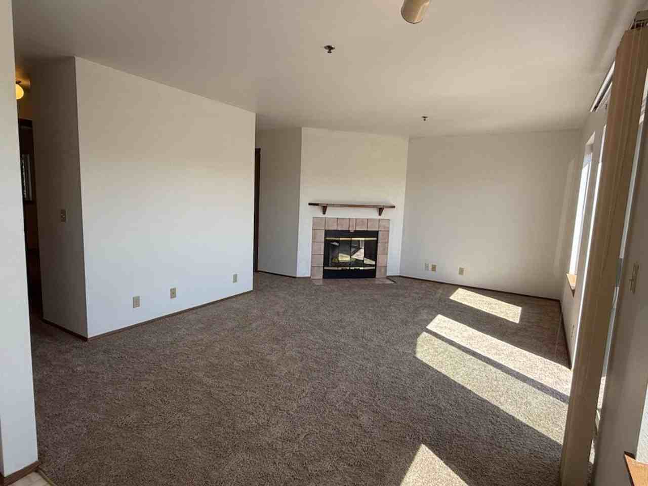 Viking Vista - Photo 4 of 27