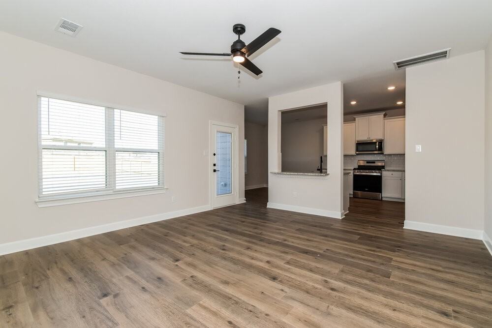 1300 Princeton Hts - Photo 6 of 17