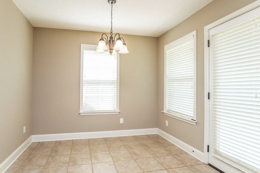 1367 Arbor Lake Dr S - Photo 5 of 15