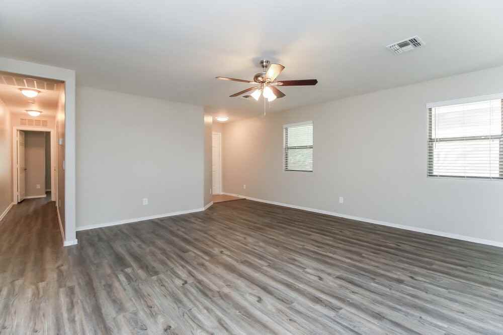 2443 E Meadow Mist Ln - Photo 3 of 16