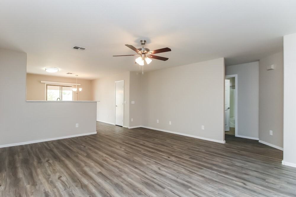 2443 E Meadow Mist Ln - Photo 5 of 16