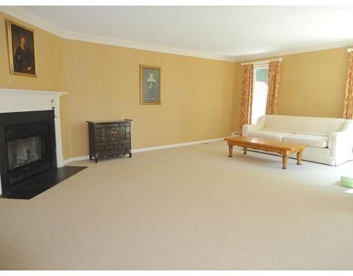 23 Bay Farm Rd #23 - Photo 2 of 12