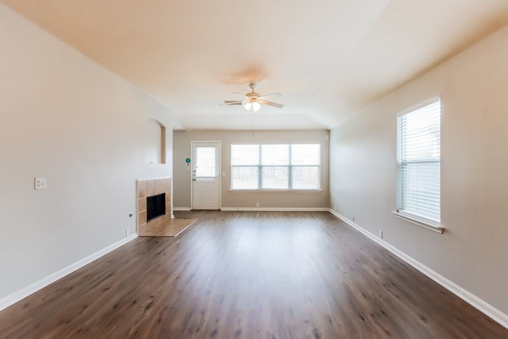 18326 Atasca Woods Trce - Photo 4 of 19