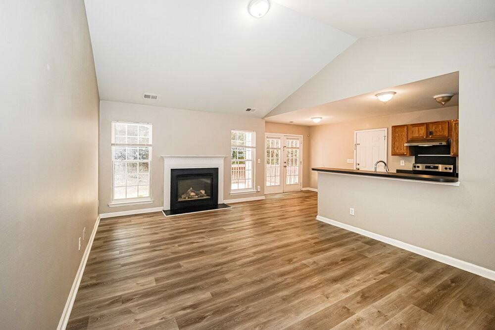 5833 Lawnmeadow Dr - Photo 5 of 16