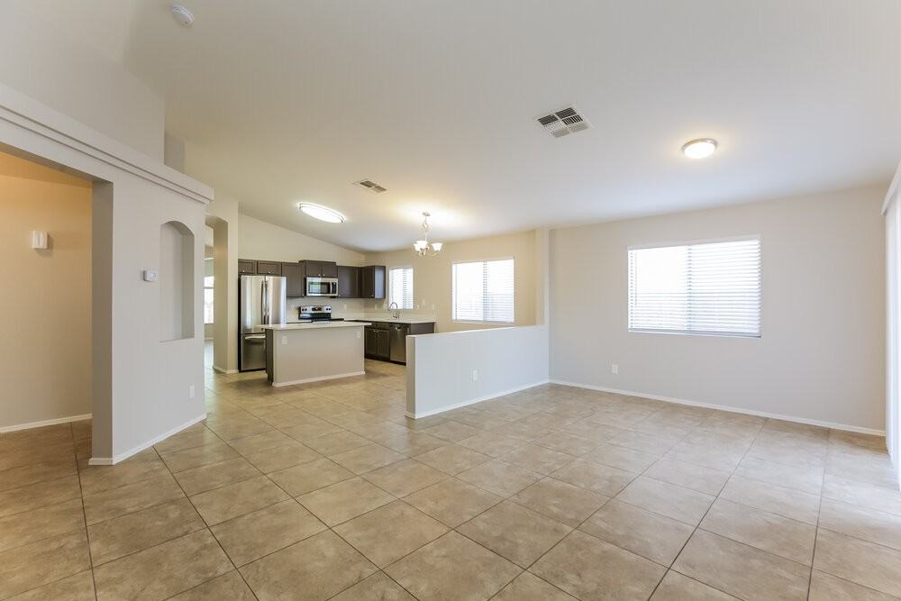 21861 W Mohave St - Photo 7 of 16