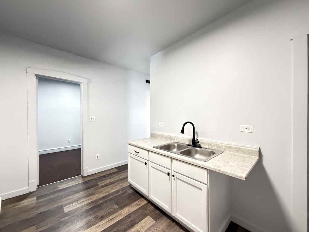 6018 W North Ave #2 - Photo 5 of 21