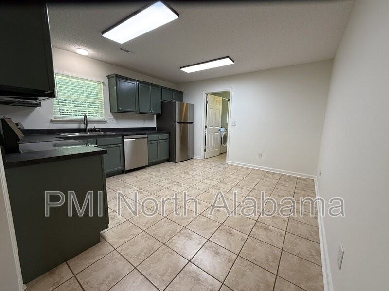 111 Turnstone Ct Sw - Photo 5 of 18