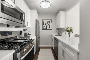 featured image of 700 Huron Ave