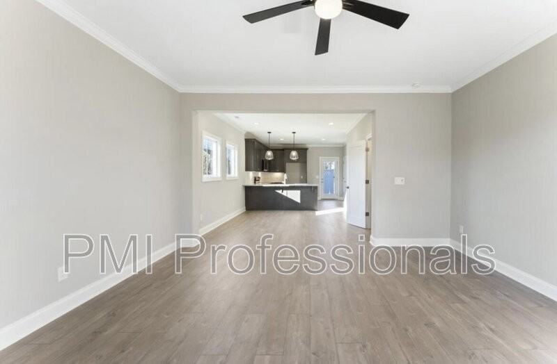 1403 Rebecca Johns Dr - Photo 2 of 17
