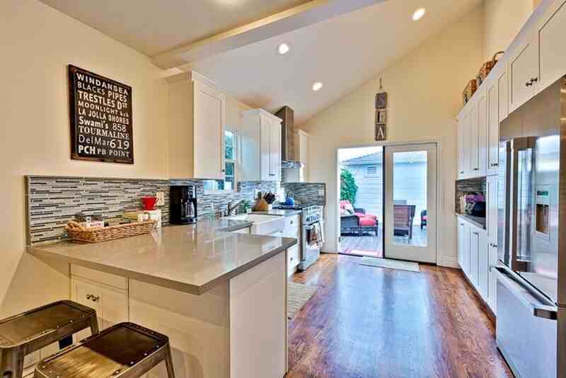563 Sea Ln - Photo 7 of 22