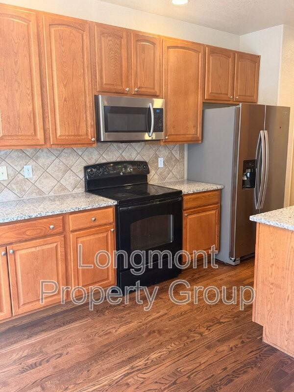 1613 Metropolitan Dr #C - Photo 5 of 18