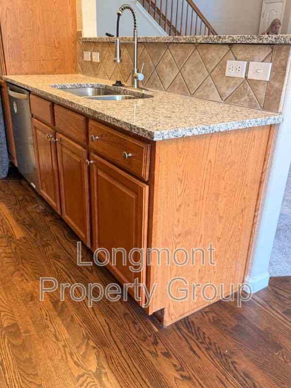 1613 Metropolitan Dr #C - Photo 6 of 18