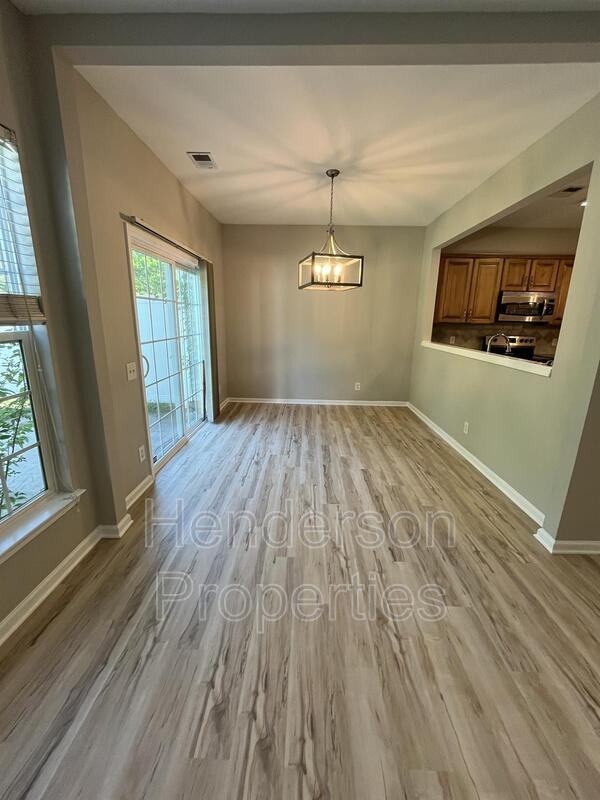 9032 Bishop Crest Ln - Photo 6 of 26