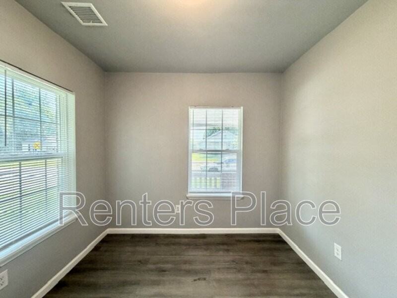 517 S 40th West Ave Unit A - Photo 6 of 16