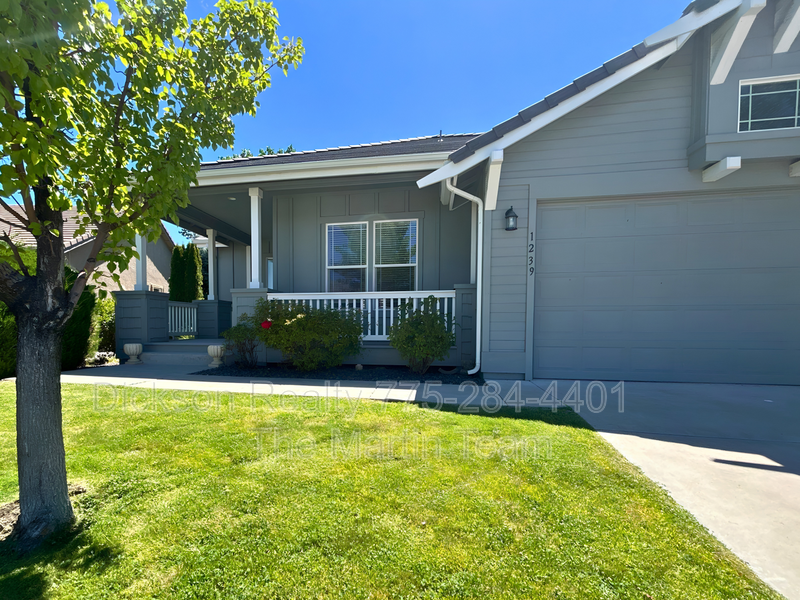 1239 Turnberry Dr - Photo 2 of 6