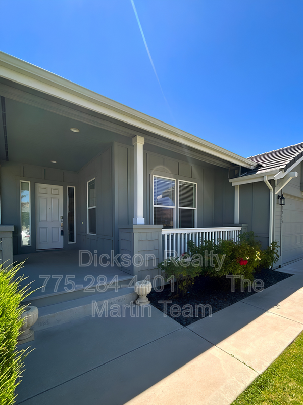 1239 Turnberry Dr - Photo 3 of 6