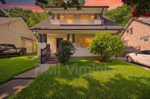 featured image of 864 W 36th St