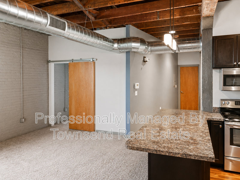 159 Maxwell St #200 - Photo 3 of 15