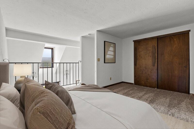 2350 Canter Ln - Photo 2 of 10
