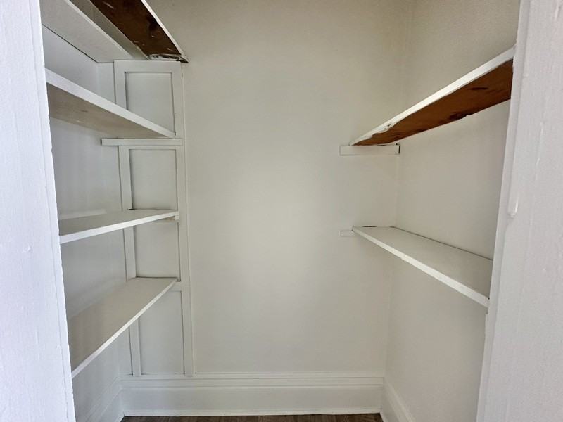 153A Brockway Ave - Photo 5 of 20
