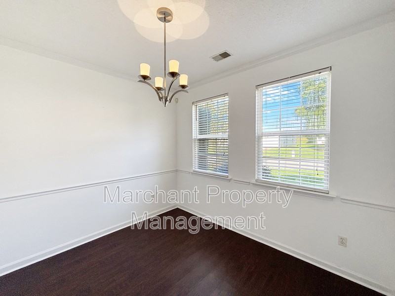 1 Appleton Ln - Photo 3 of 23