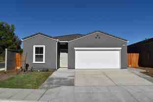4486 N San Clemente Ave - Photo 1 of 1