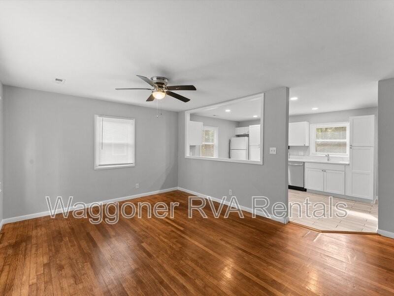924 Kingsway Rd - Photo 4 of 31