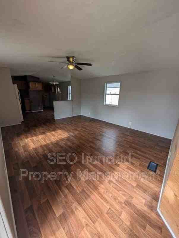 515 Orme Ave - Photo 3 of 19