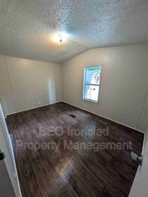 515 Orme Ave - Photo 4 of 19