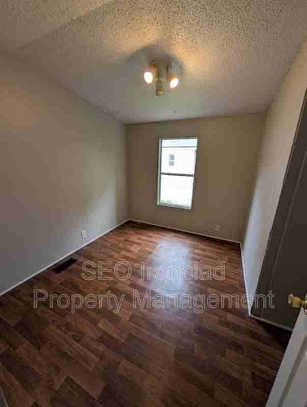 515 Orme Ave - Photo 6 of 19