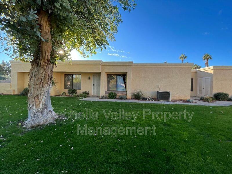 41682 Aventine Ct - Photo 2 of 15