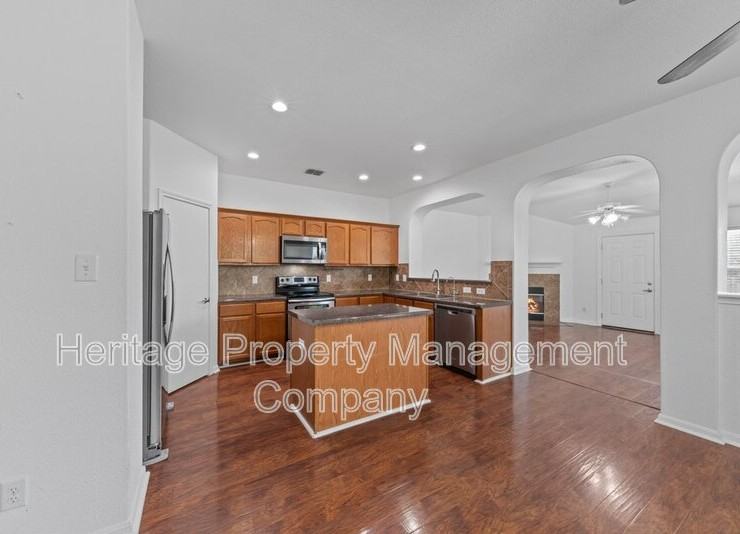 9302 Mare Country - Photo 6 of 36