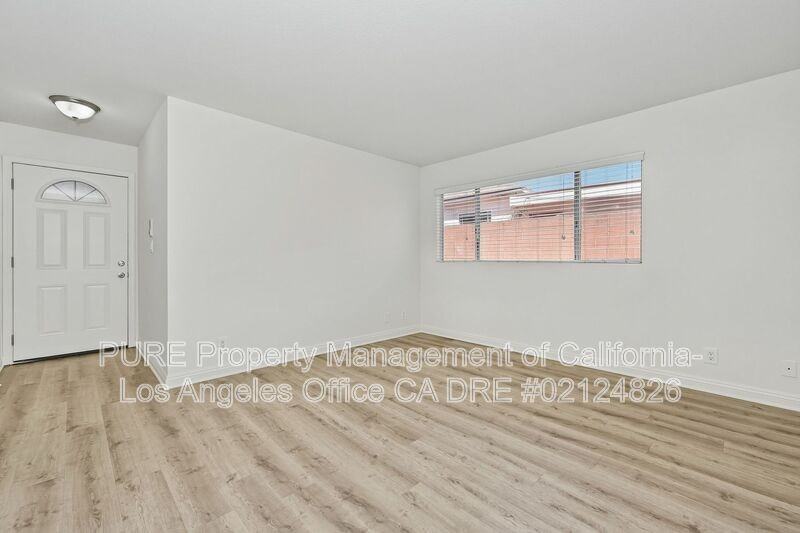 1538 W 205th St #2 - Photo 3 of 10