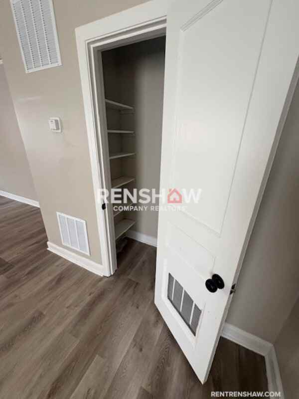3774 Park Ave - Photo 6 of 14