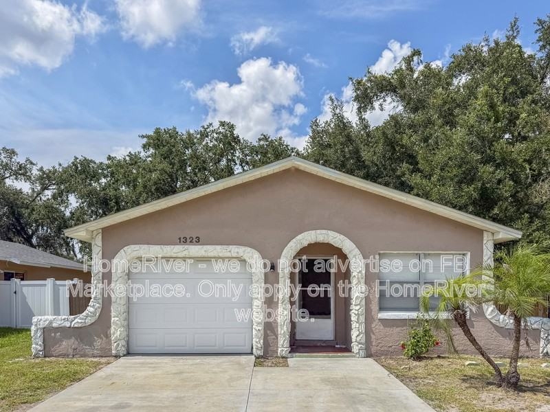 1323 Mill Creek Pl