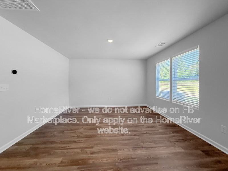 483 Sundown Dr - Photo 3 of 21