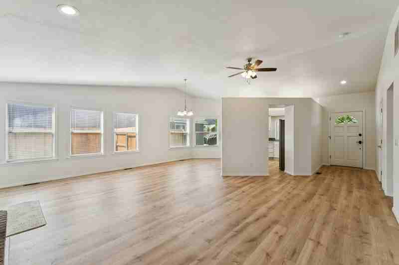5360 N Noble Fir Ave - Photo 7 of 36