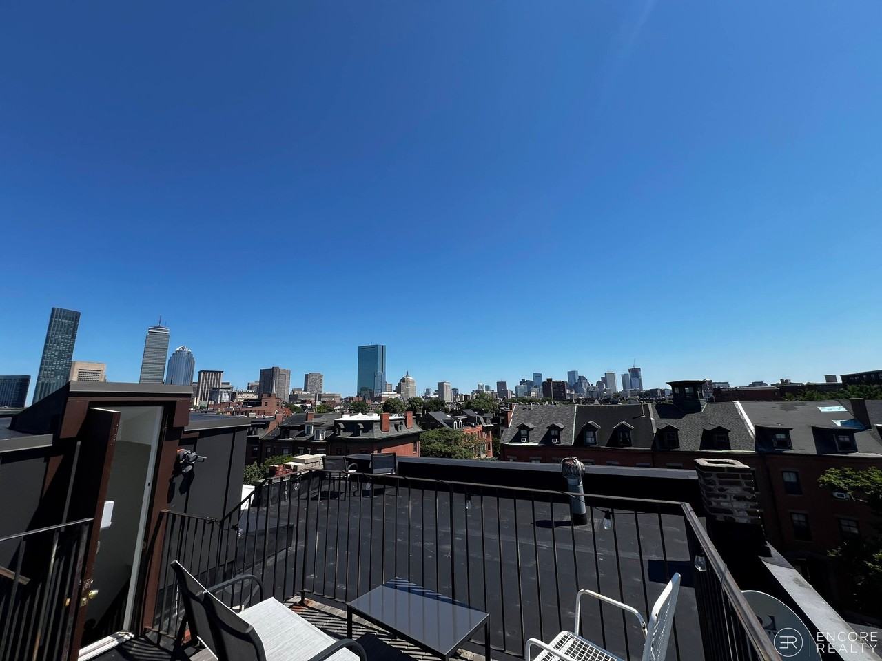 605 Massachusetts Ave #6 - Photo 5 of 11