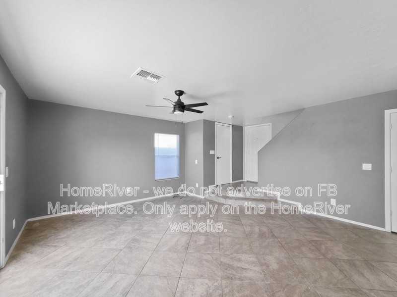11202 W Devonshire Ave - Photo 4 of 21