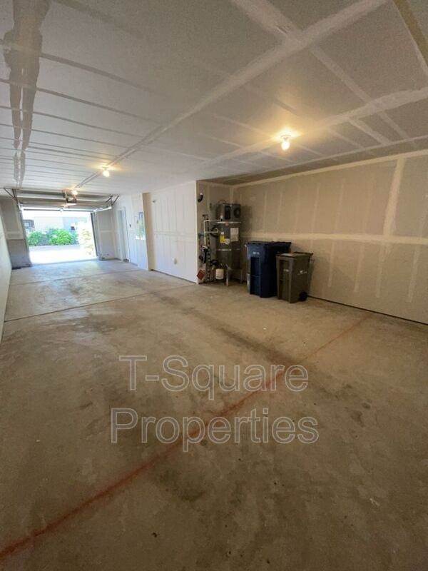 13117 3rd Ave Se #J2 - Photo 2 of 15